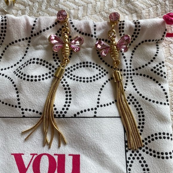 MaryKay Be Butterfly golden earring - Picture 2 of 4